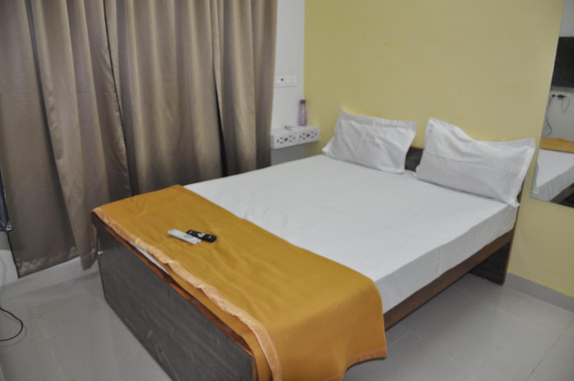 Alaya Rooms Tiruchirappalli Buitenkant foto