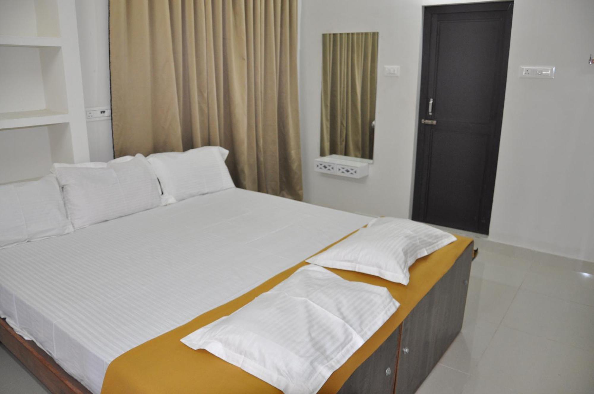 Alaya Rooms Tiruchirappalli Buitenkant foto