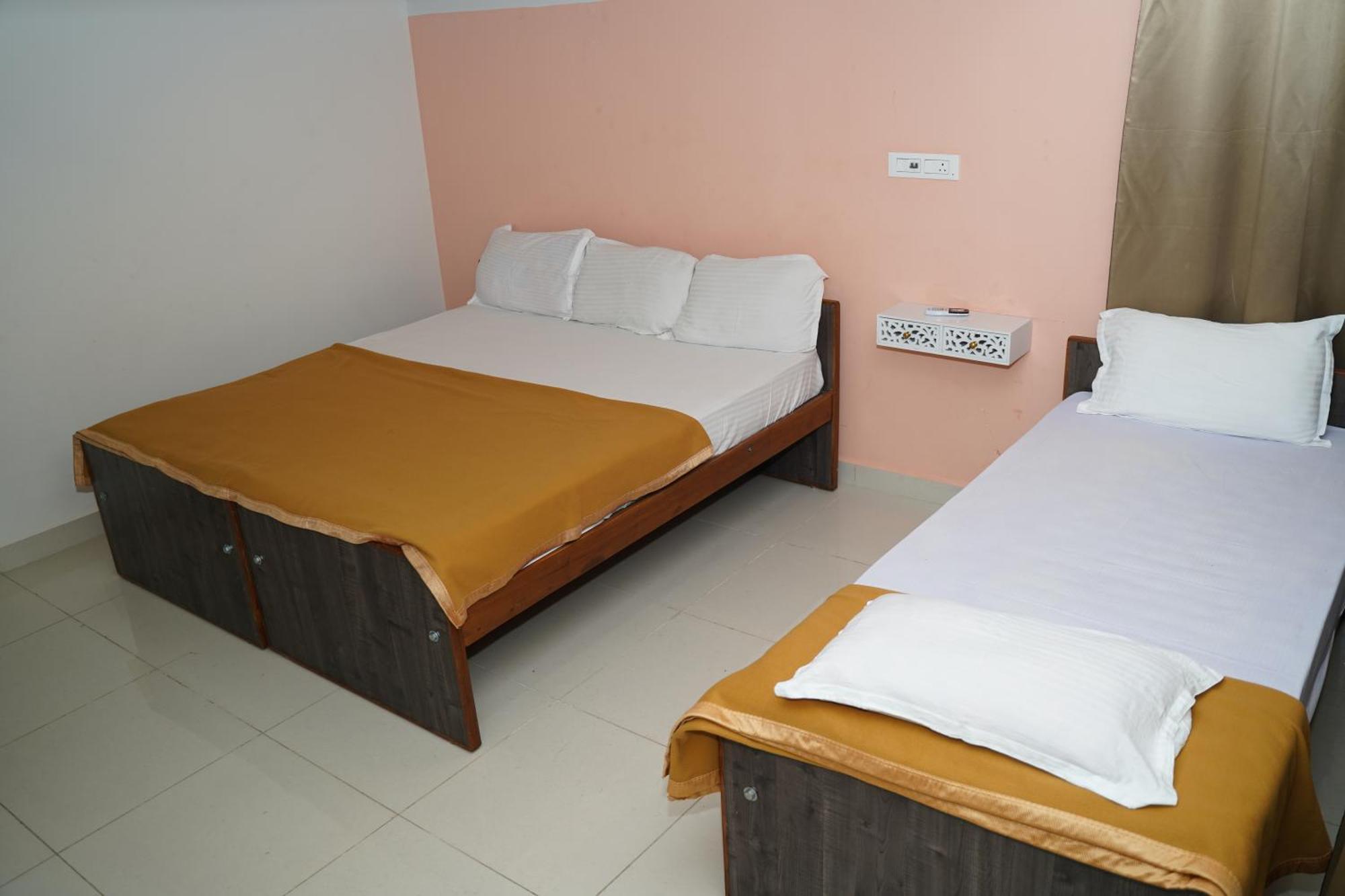 Alaya Rooms Tiruchirappalli Buitenkant foto
